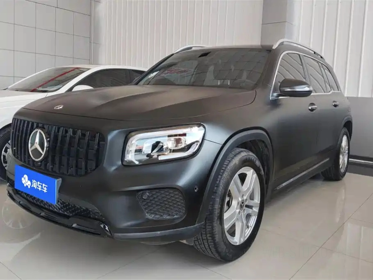 MERCEDES BENZ GLB  2022