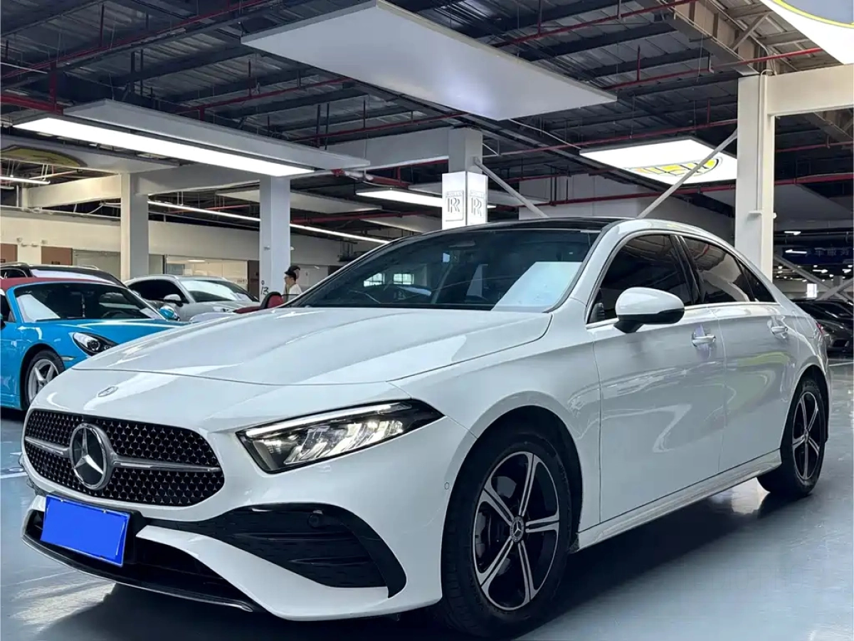 MERCEDES BENZ A-CLASS  2023
