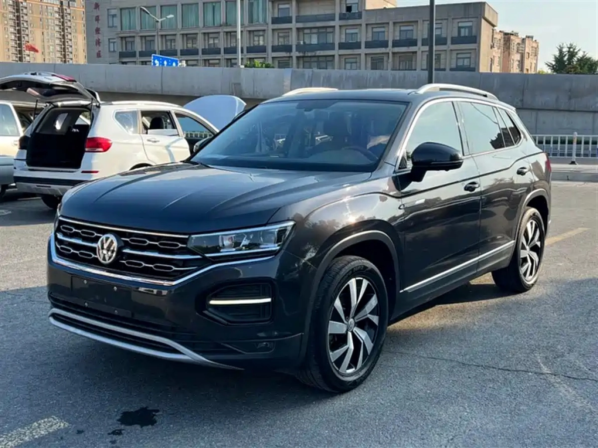 VOLKSWAGEN TAYRON  2021