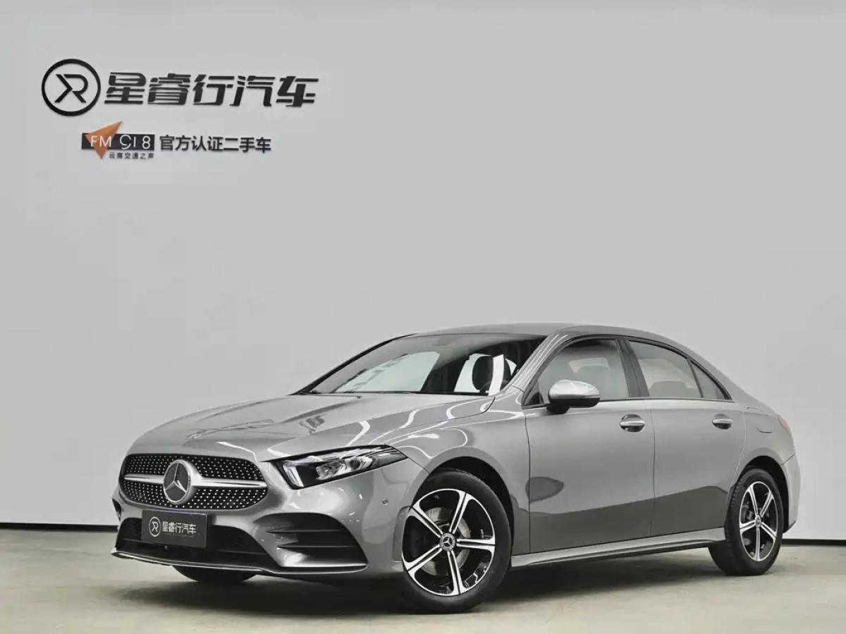 MERCEDES BENZ A-CLASS  2022