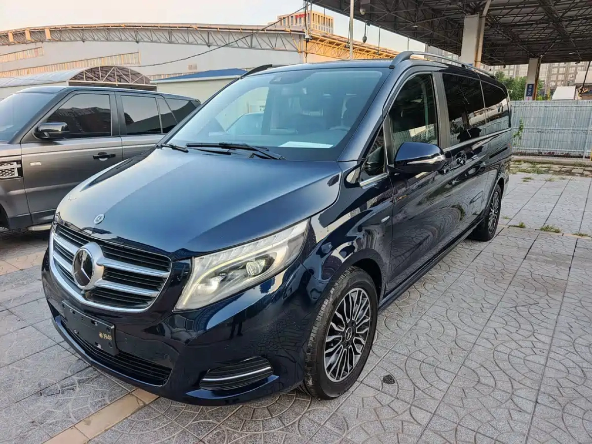 MERCEDES BENZ V-CLASS  2018