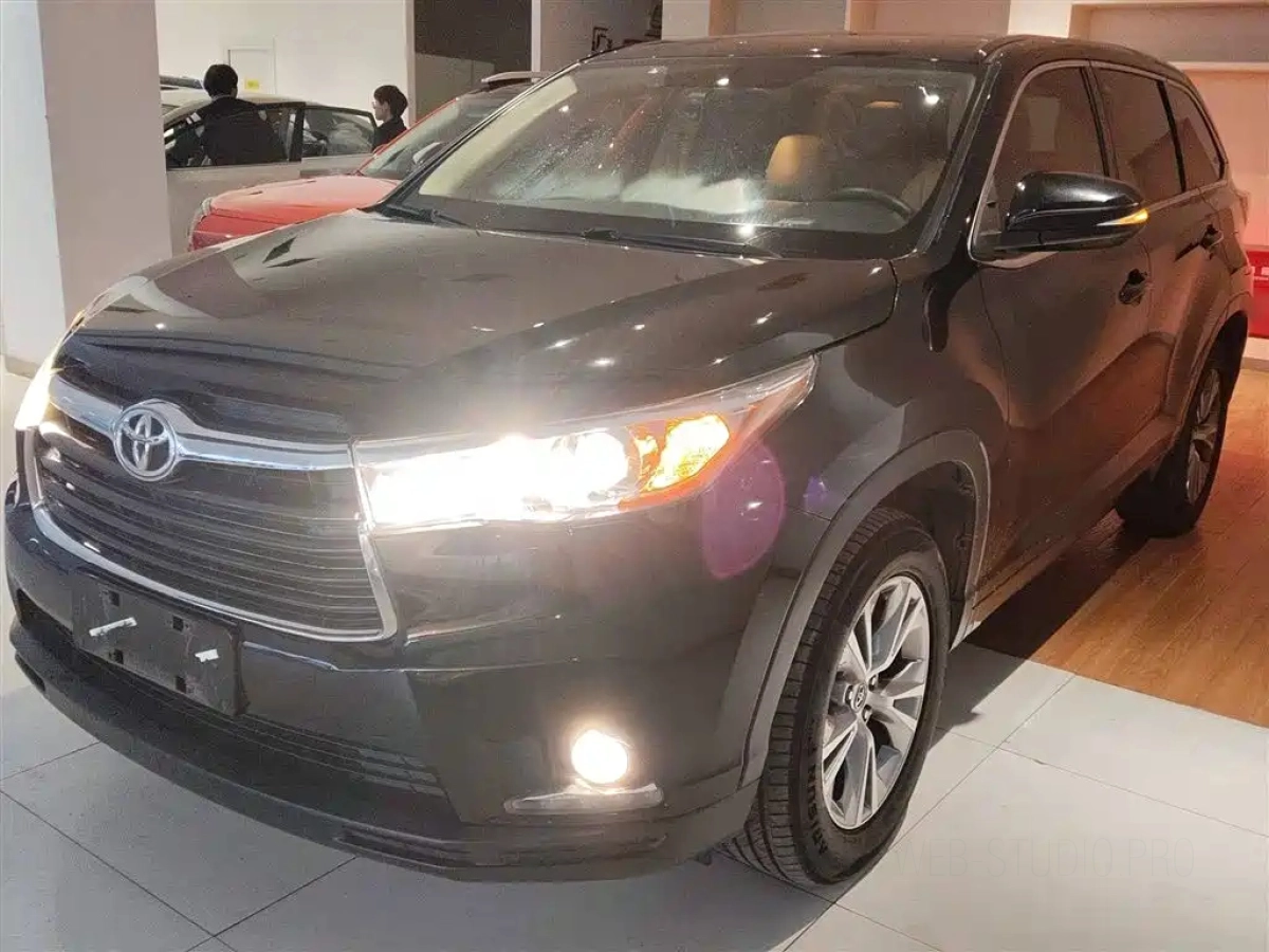 TOYOTA HIGHLANDER  2018