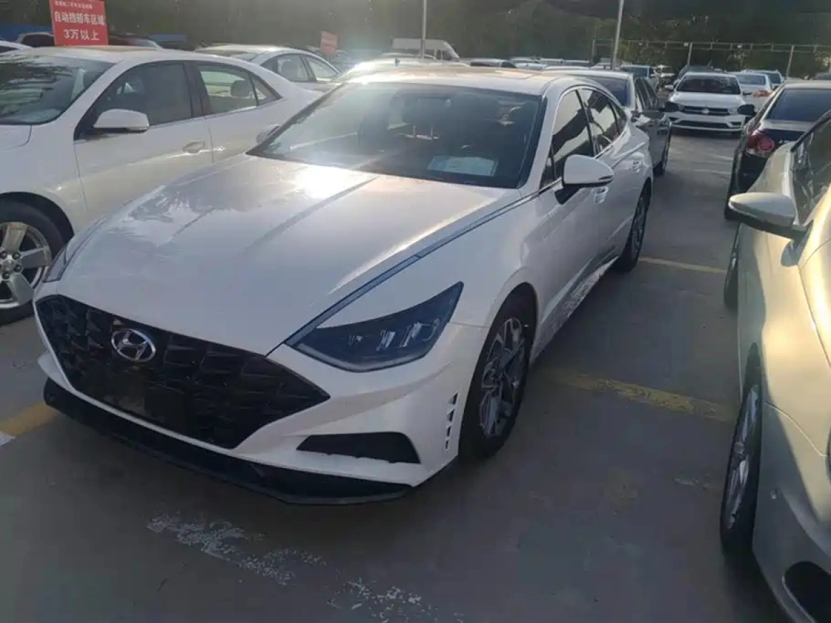HYUNDAI SONATA  2020