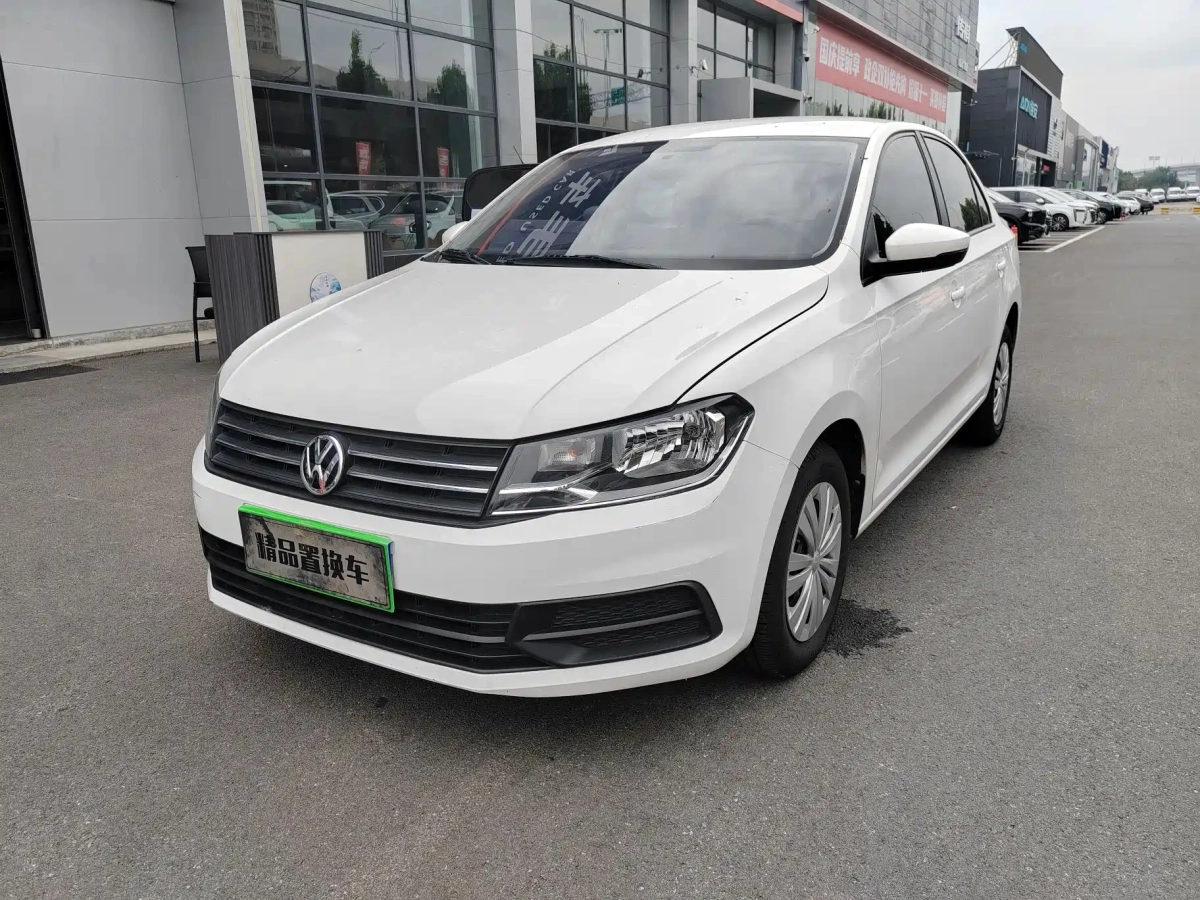VOLKSWAGEN SANTANA  2021