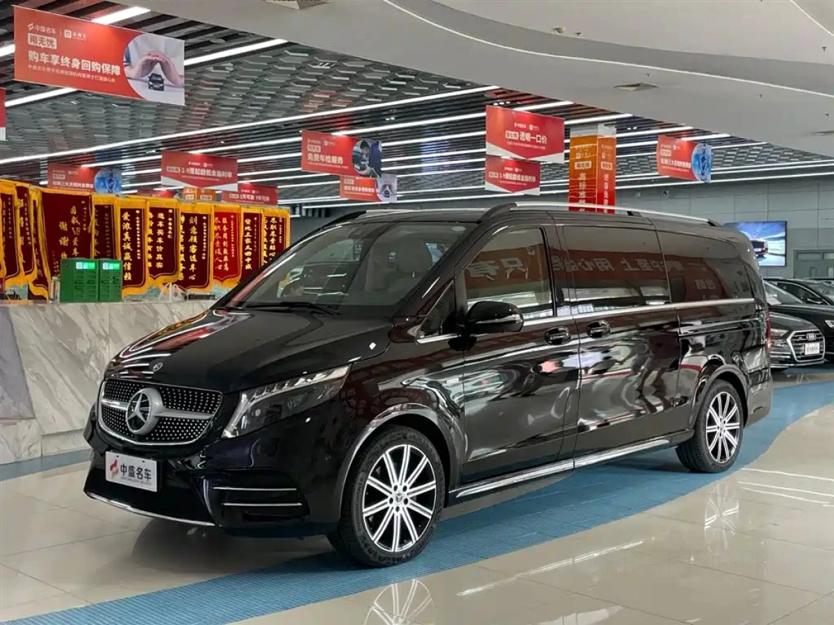 MERCEDES BENZ V-CLASS  2023