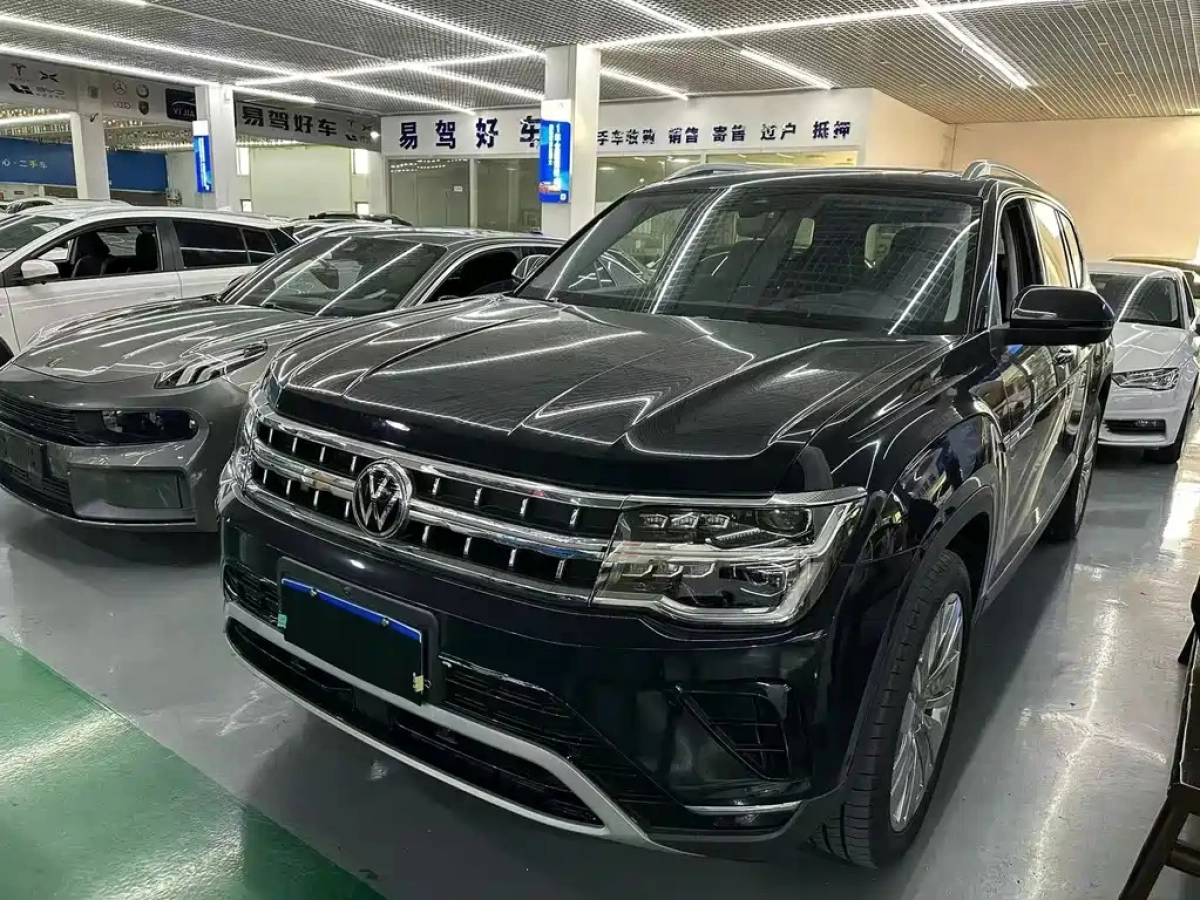 VOLKSWAGEN TERAMONT  2024