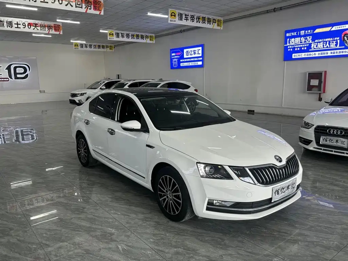 SKODA OCTAVIA