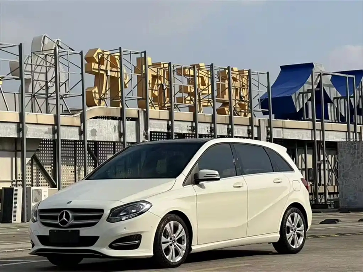 MERCEDES BENZ B-CLASS  2019