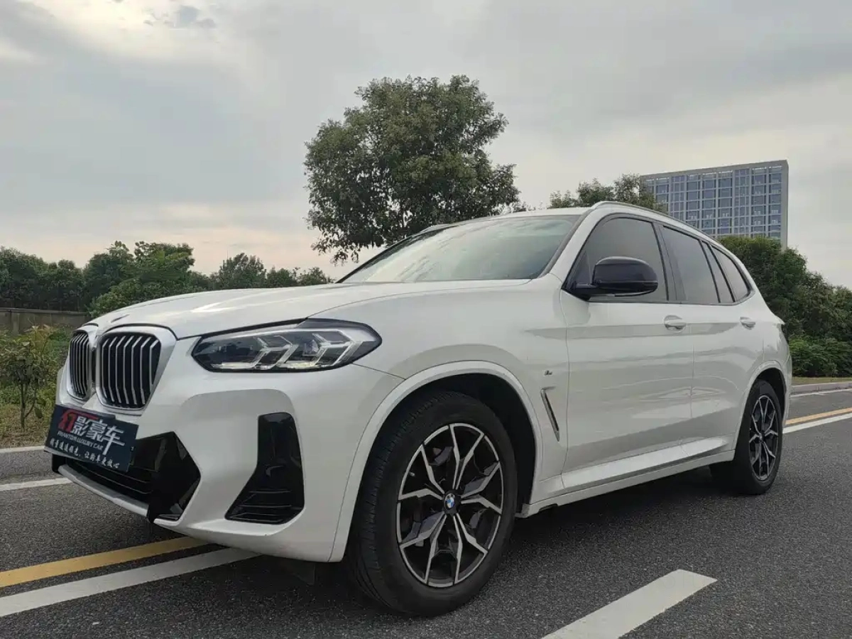 BMW X3  2022