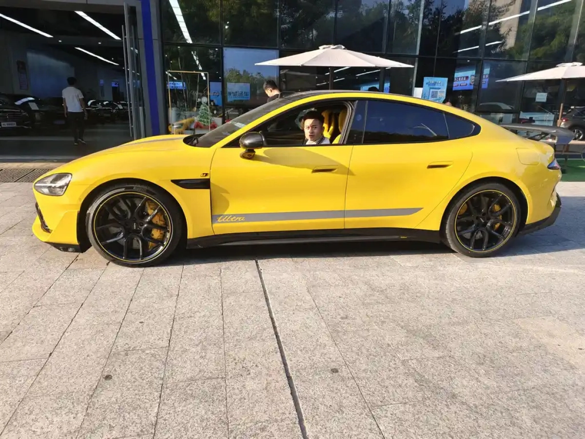 XIAOMI AUTO SU7 ULTRA