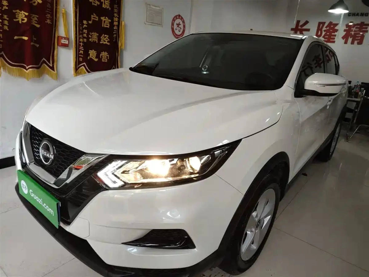 NISSAN QASHQAI