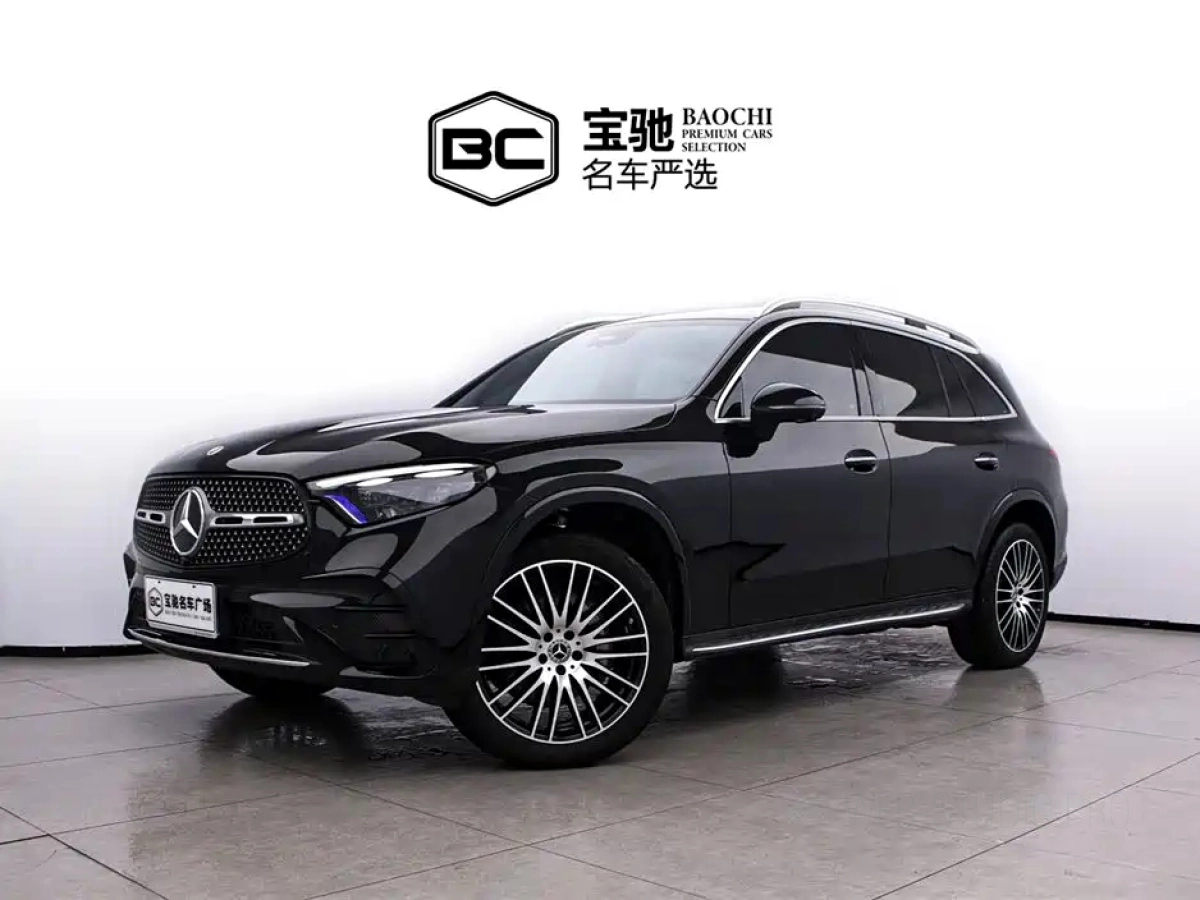 MERCEDES BENZ GLC  2025
