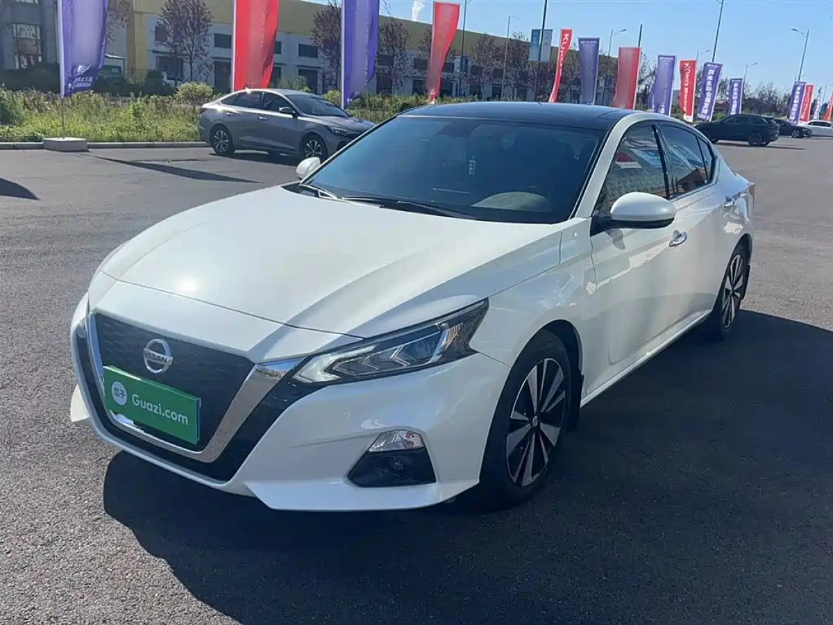 NISSAN TEANA  2023