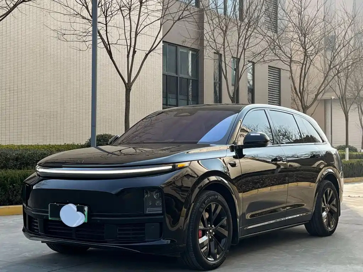 LI AUTO L7  2023