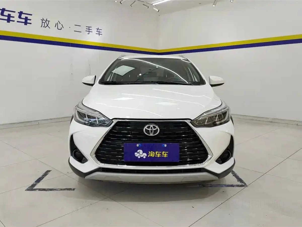 TOYOTA YARIS L DAZZLING