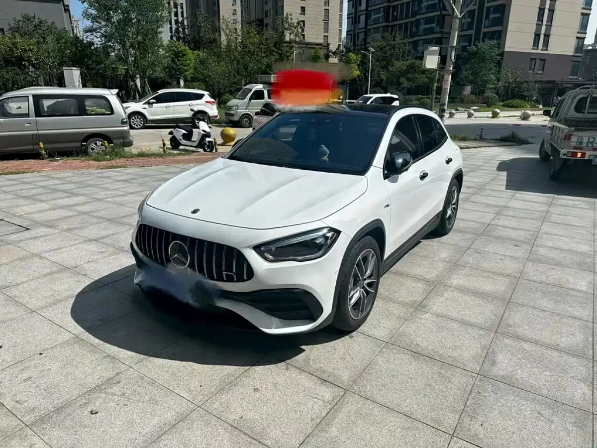 MERCEDES BENZ GLA AMG  2023