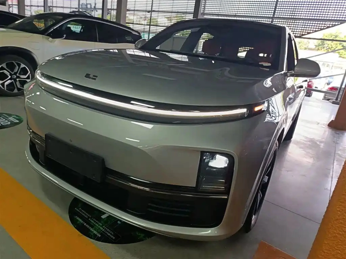 LI AUTO L7  2023