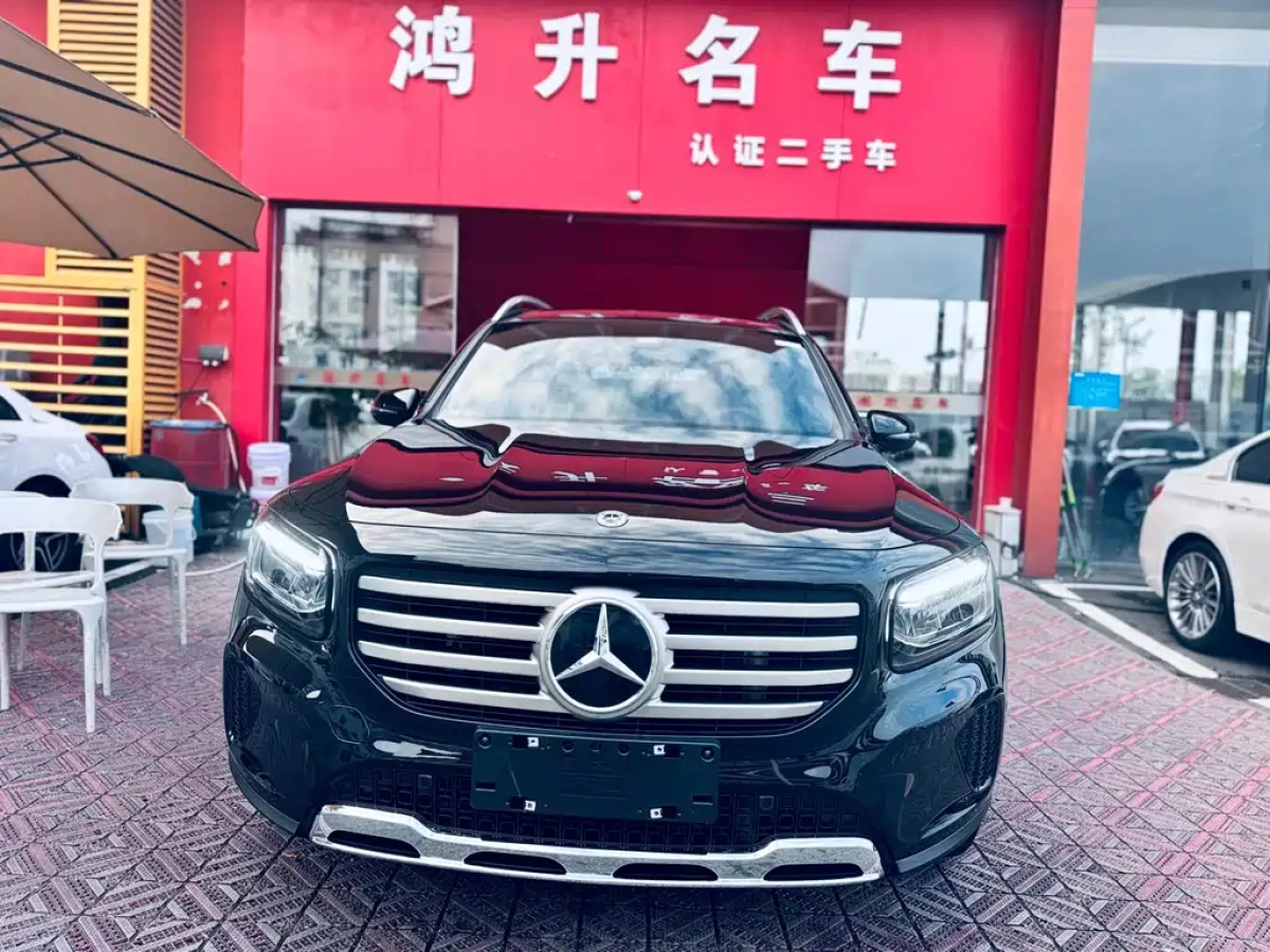 MERCEDES BENZ GLB