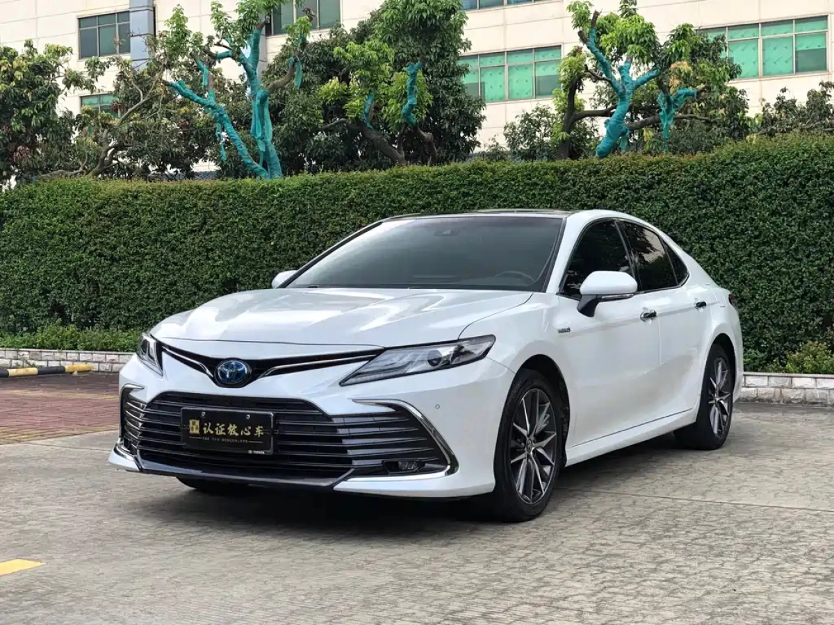 TOYOTA CAMRY  2022