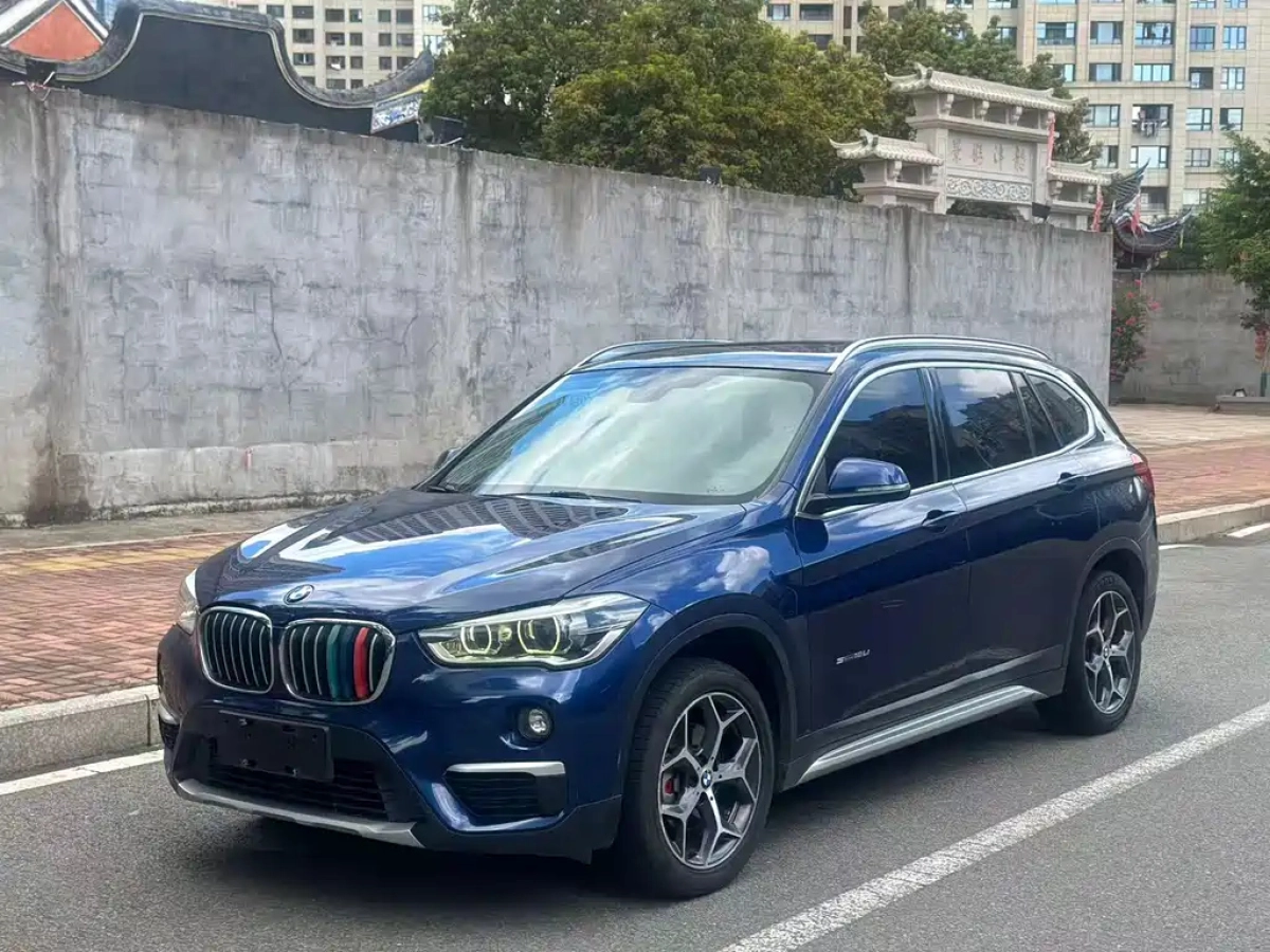 BMW X1  2018