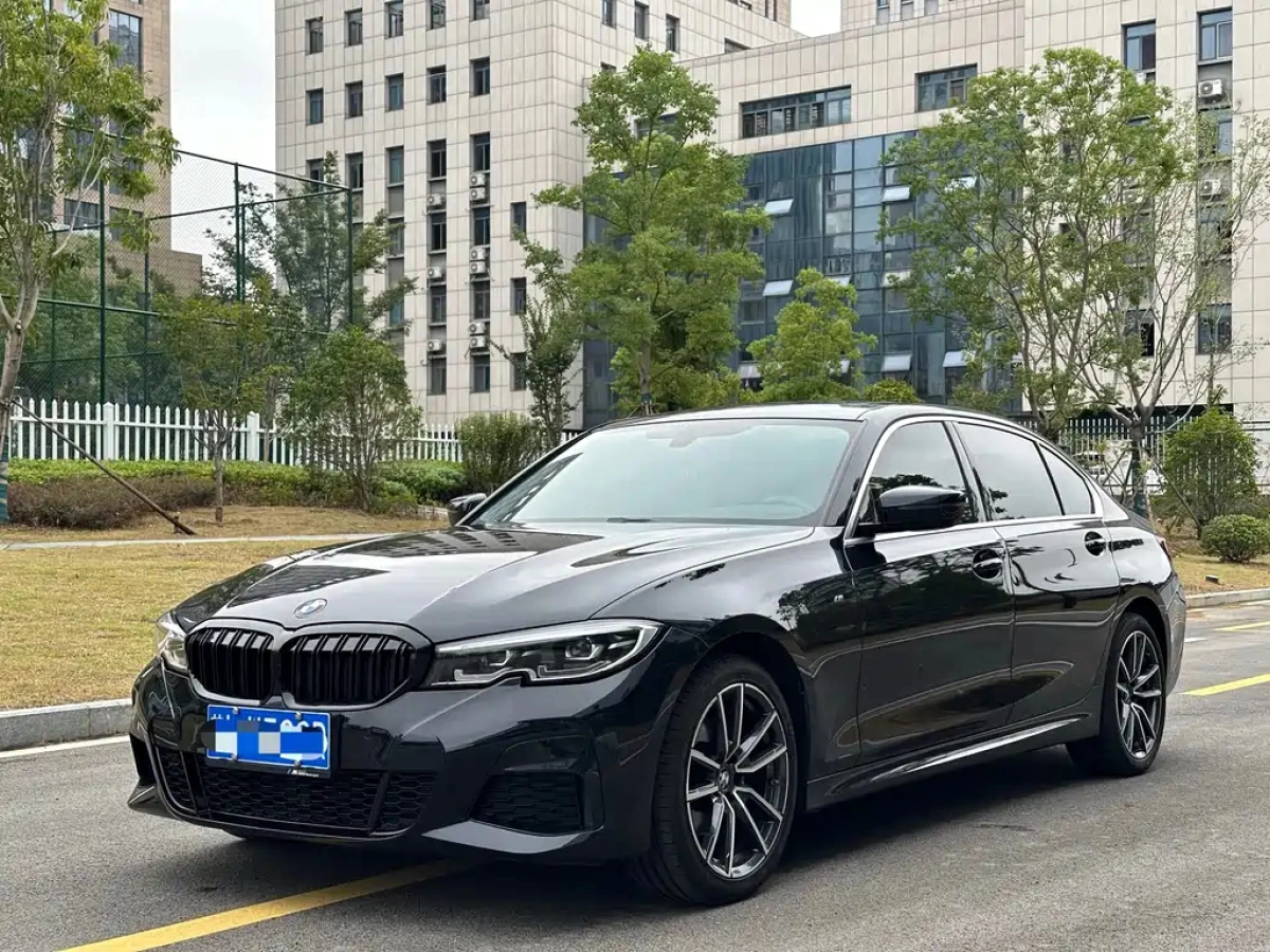 BMW 3-SERIES  2022