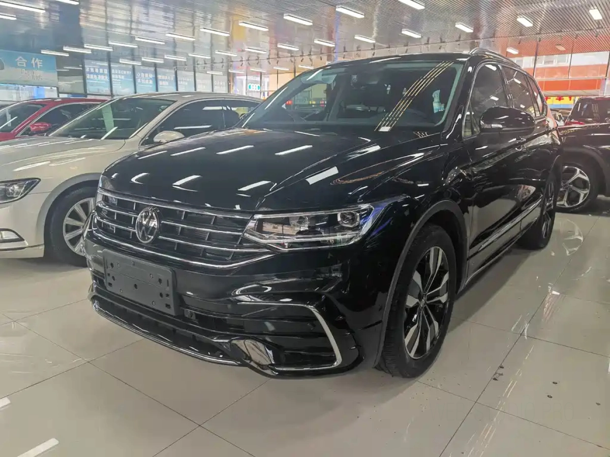 VOLKSWAGEN TIGUAN L  2025