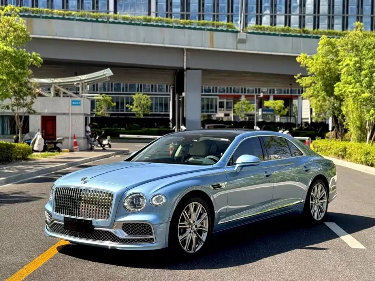 BENTLEY FLYING SPUR PLUG IN HYBRID