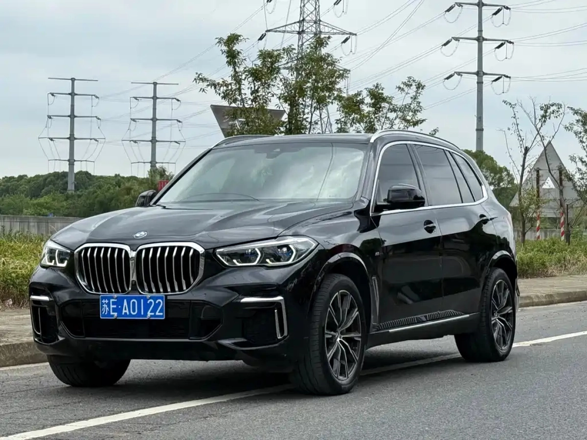 BMW X5  2022