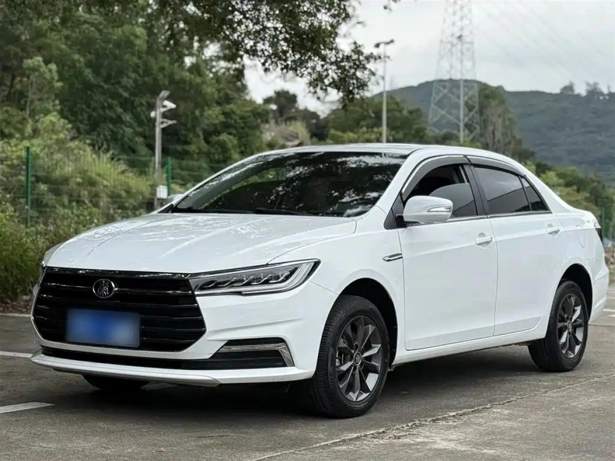 BYD QIN  2021