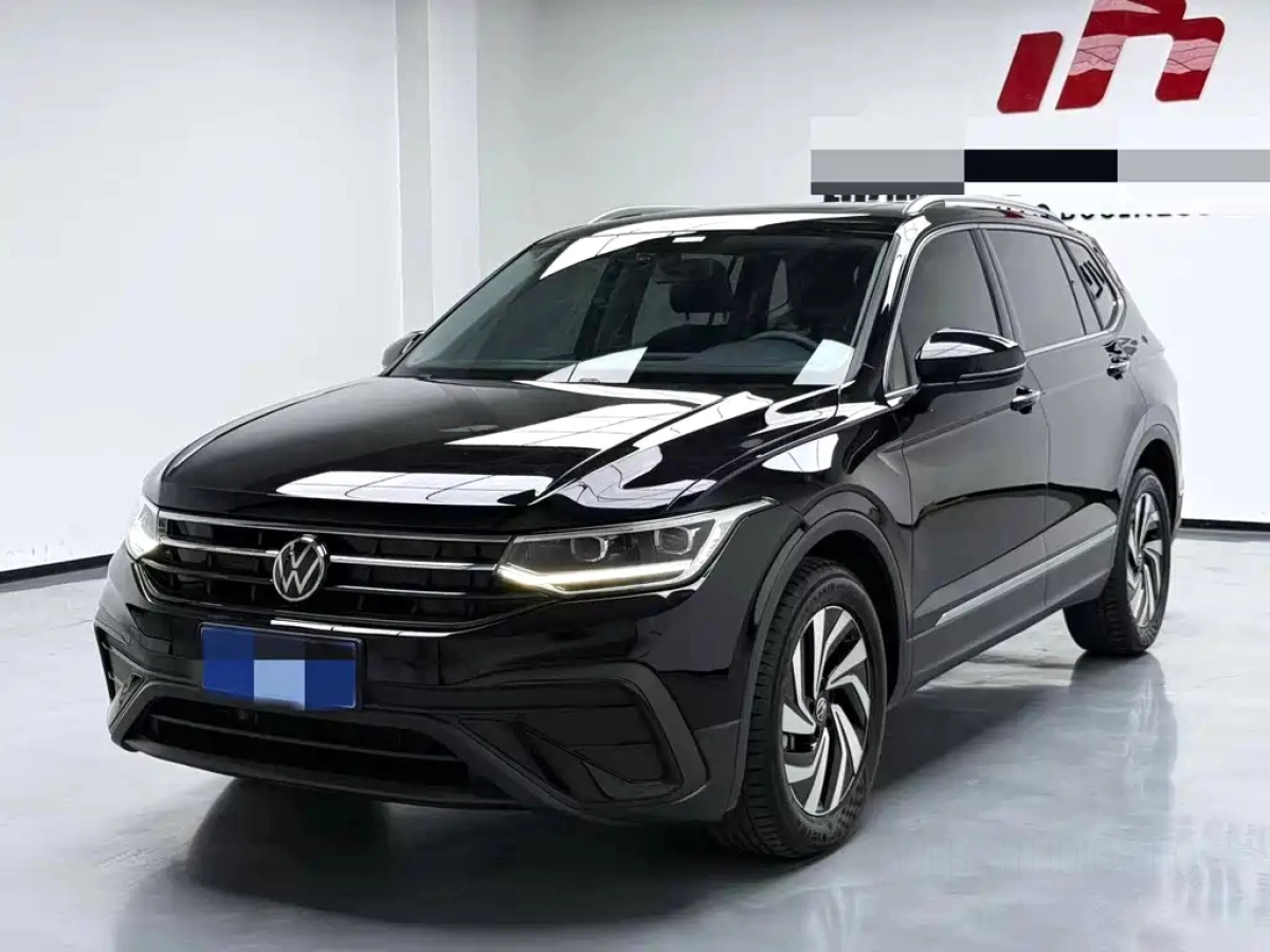 VOLKSWAGEN TIGUAN L  2024