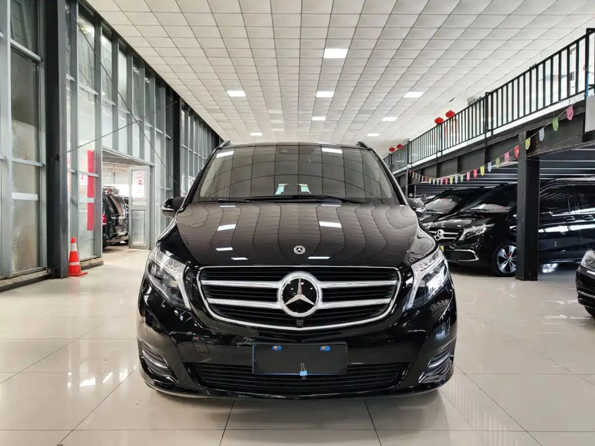 MERCEDES BENZ V-CLASS