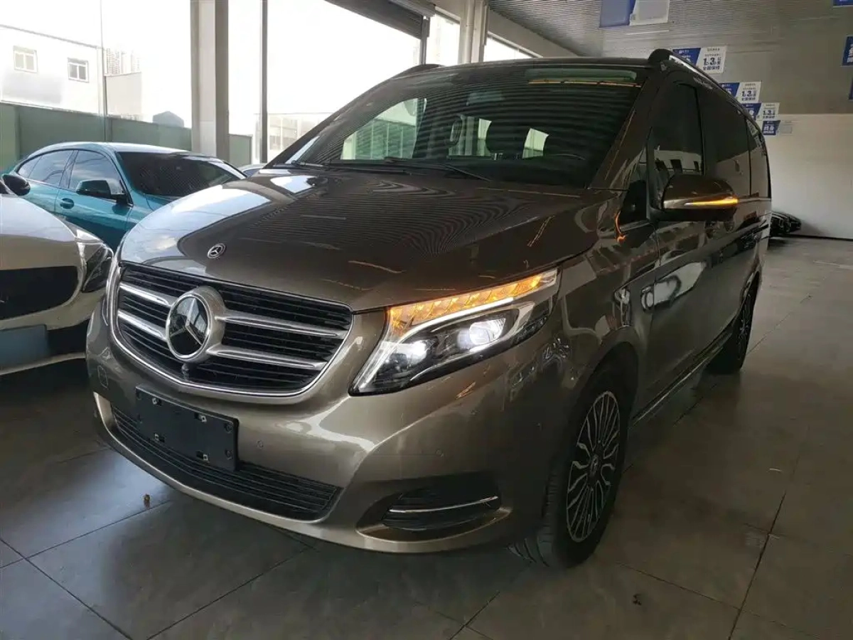 MERCEDES BENZ V-CLASS  2019