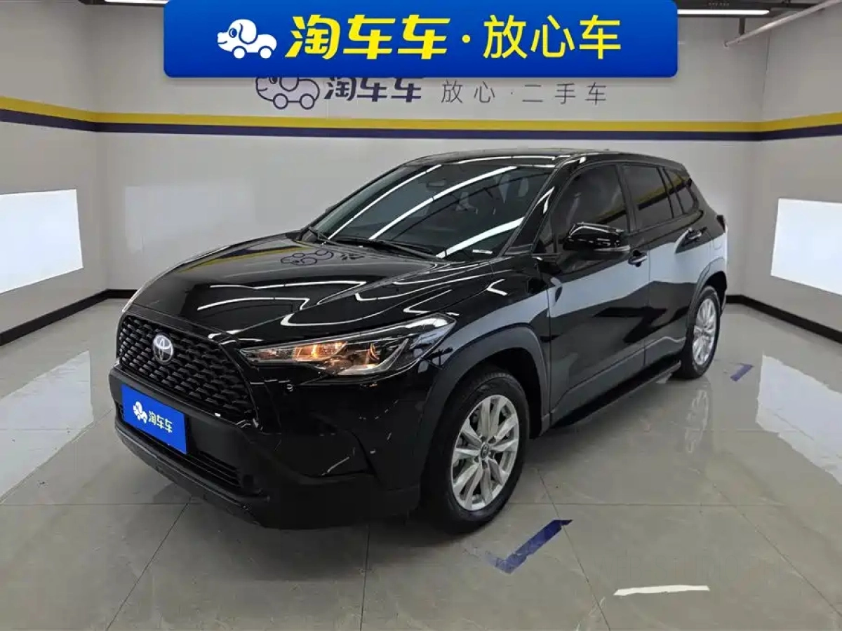 TOYOTA COROLLA CROSS  2024