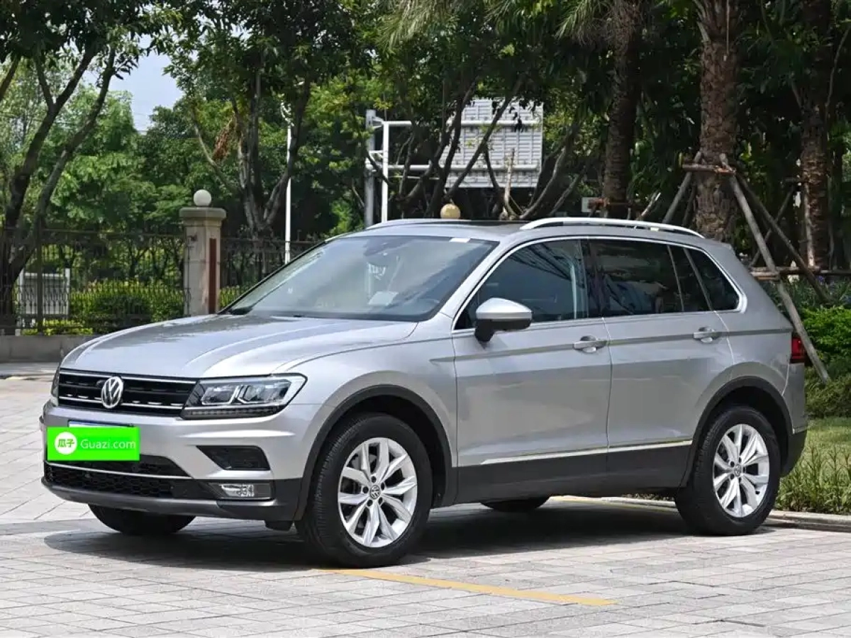 VOLKSWAGEN TIGUAN  2019