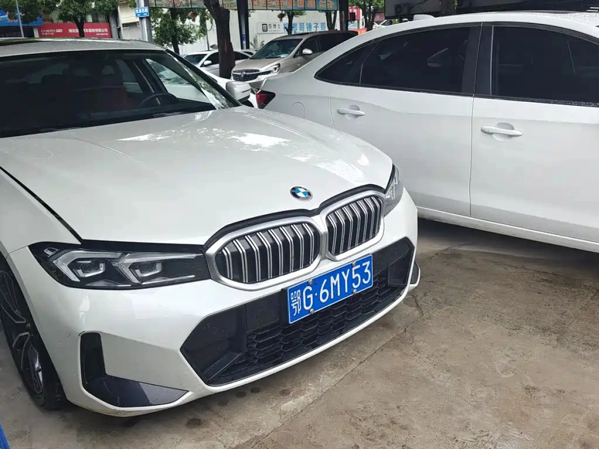 BMW 3-SERIES  2023