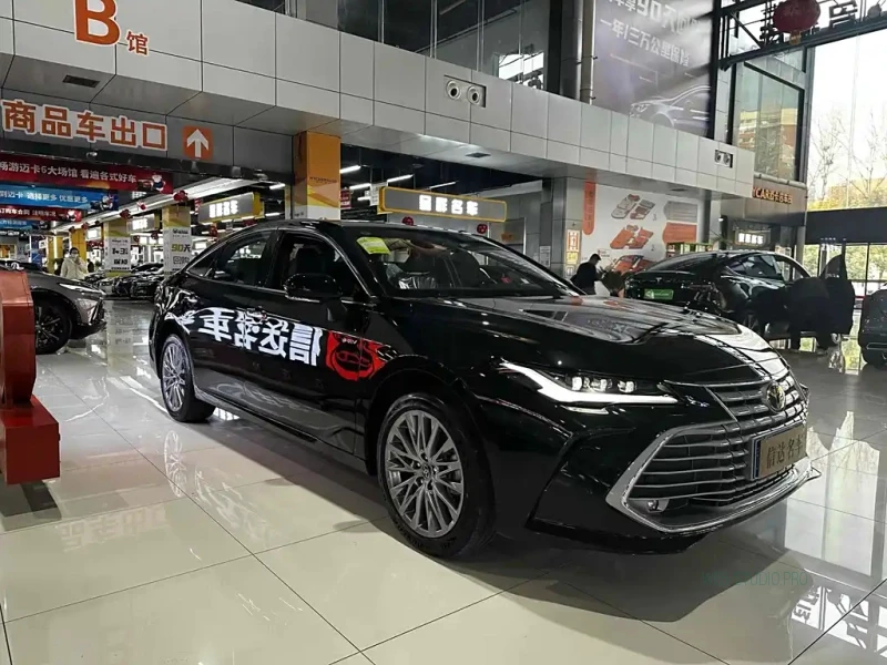 TOYOTA AVALON
