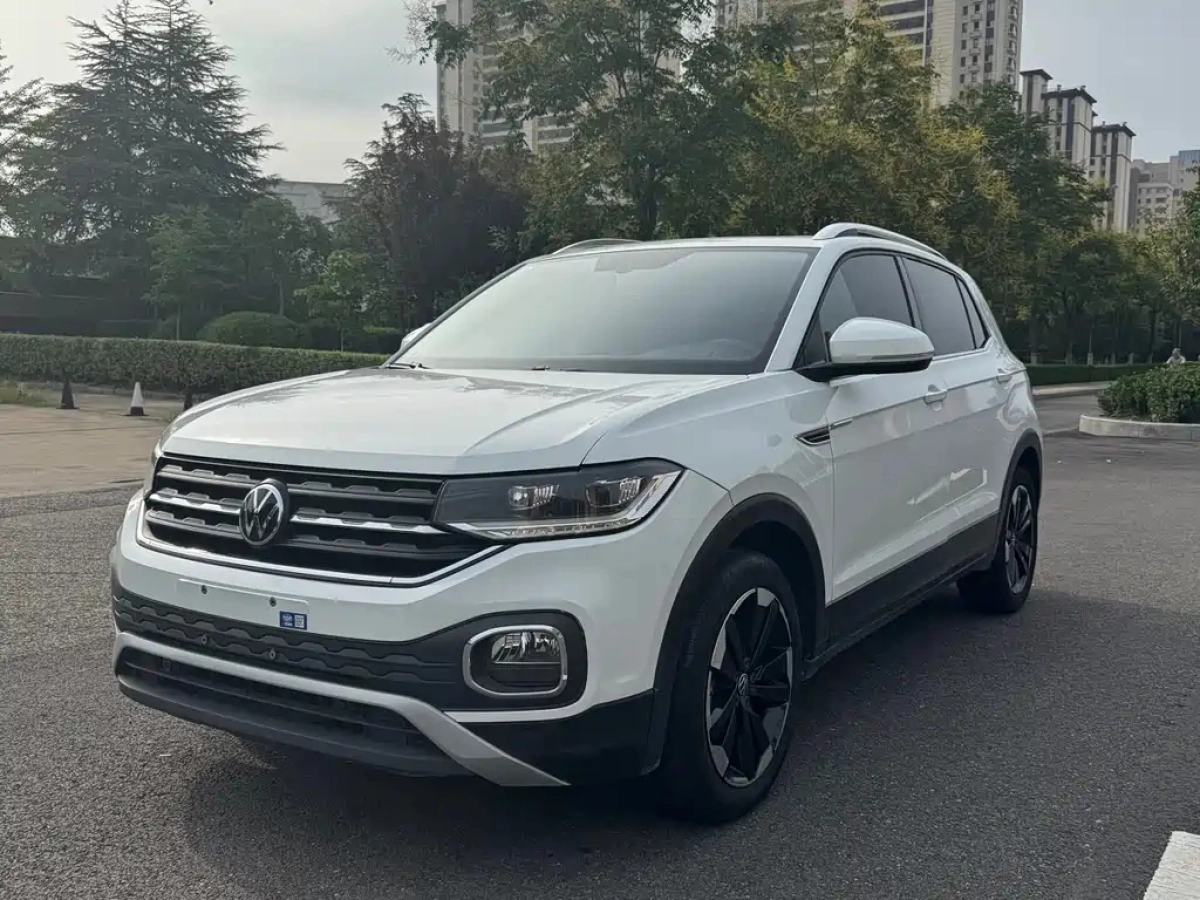 VOLKSWAGEN TACOUA  2023