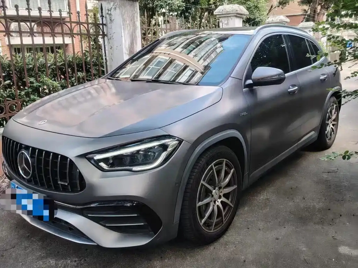 MERCEDES BENZ GLA AMG  2021