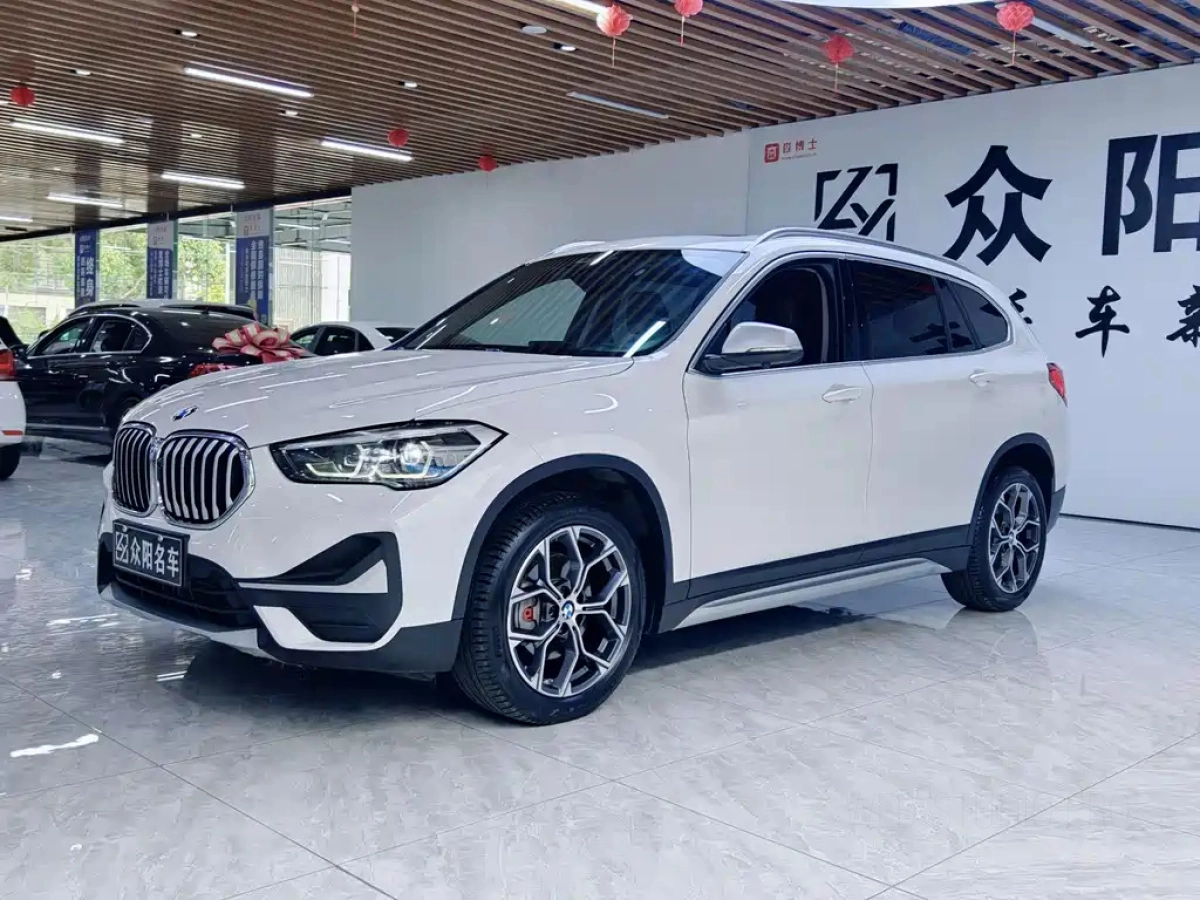 BMW X1  2022