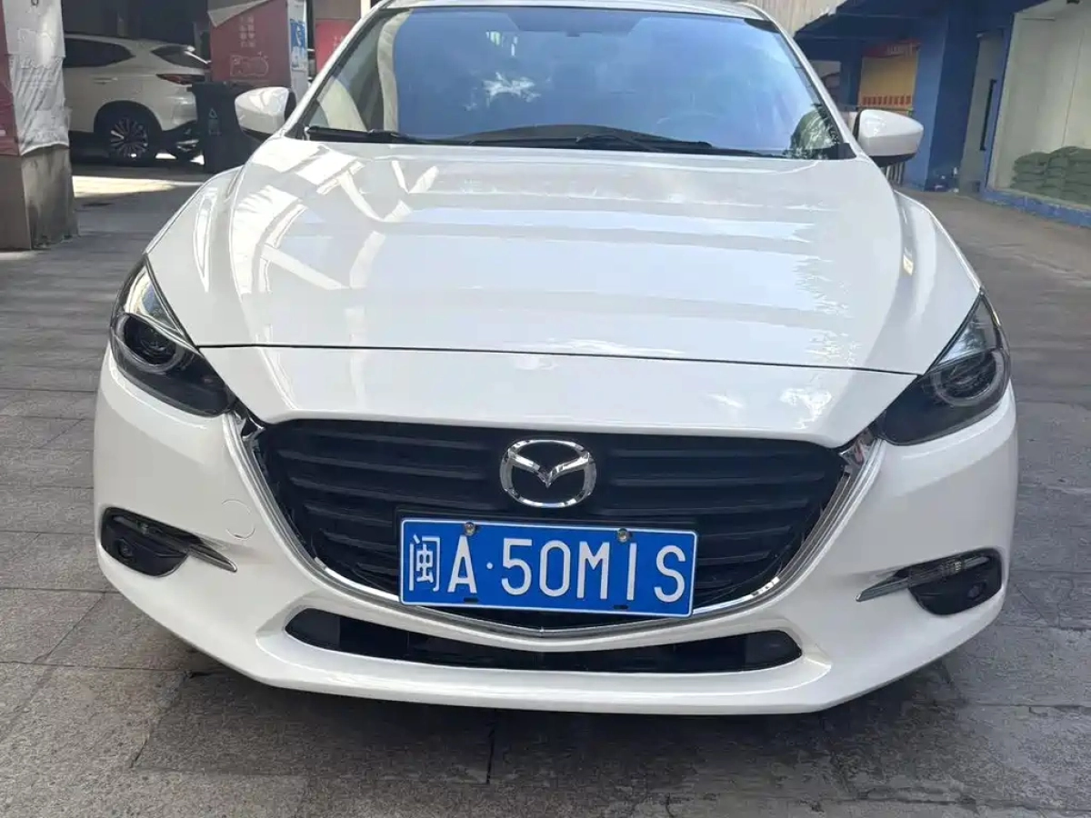 MAZDA 3 AXELA