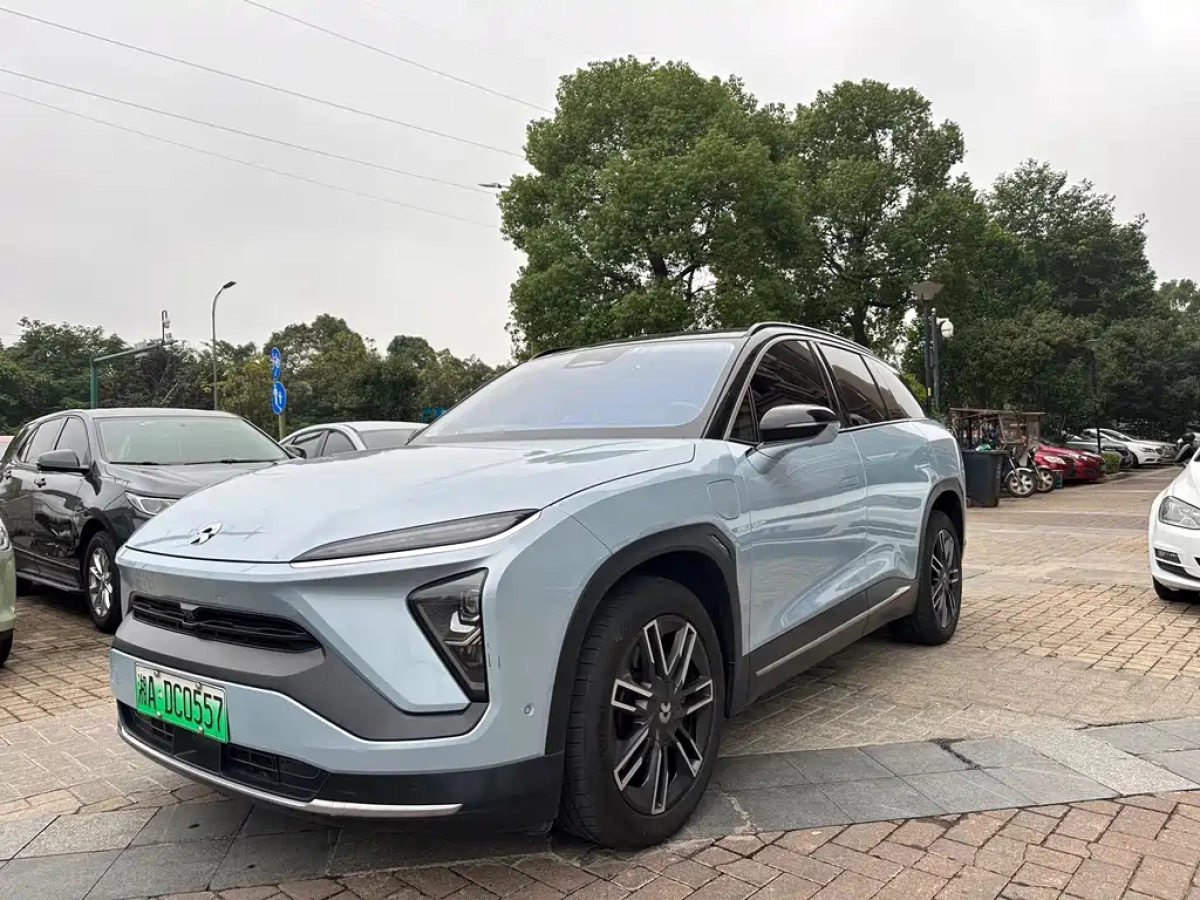 NIO ES6  2021