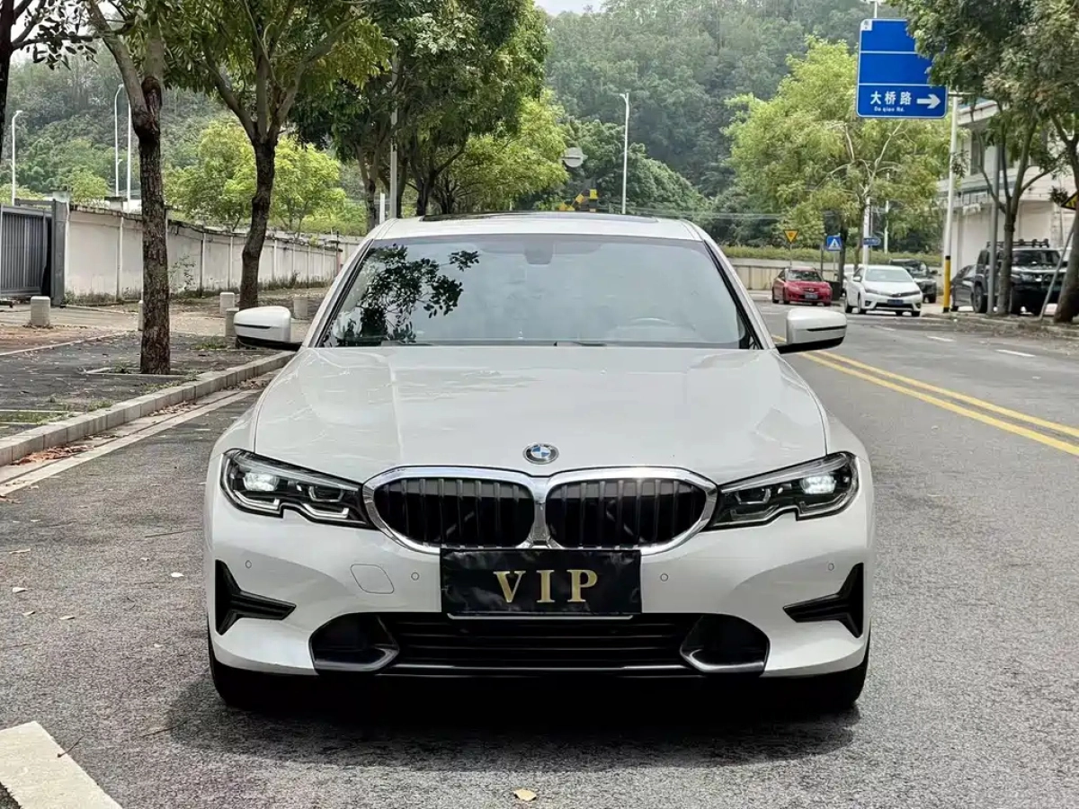BMW 3-SERIES  2021