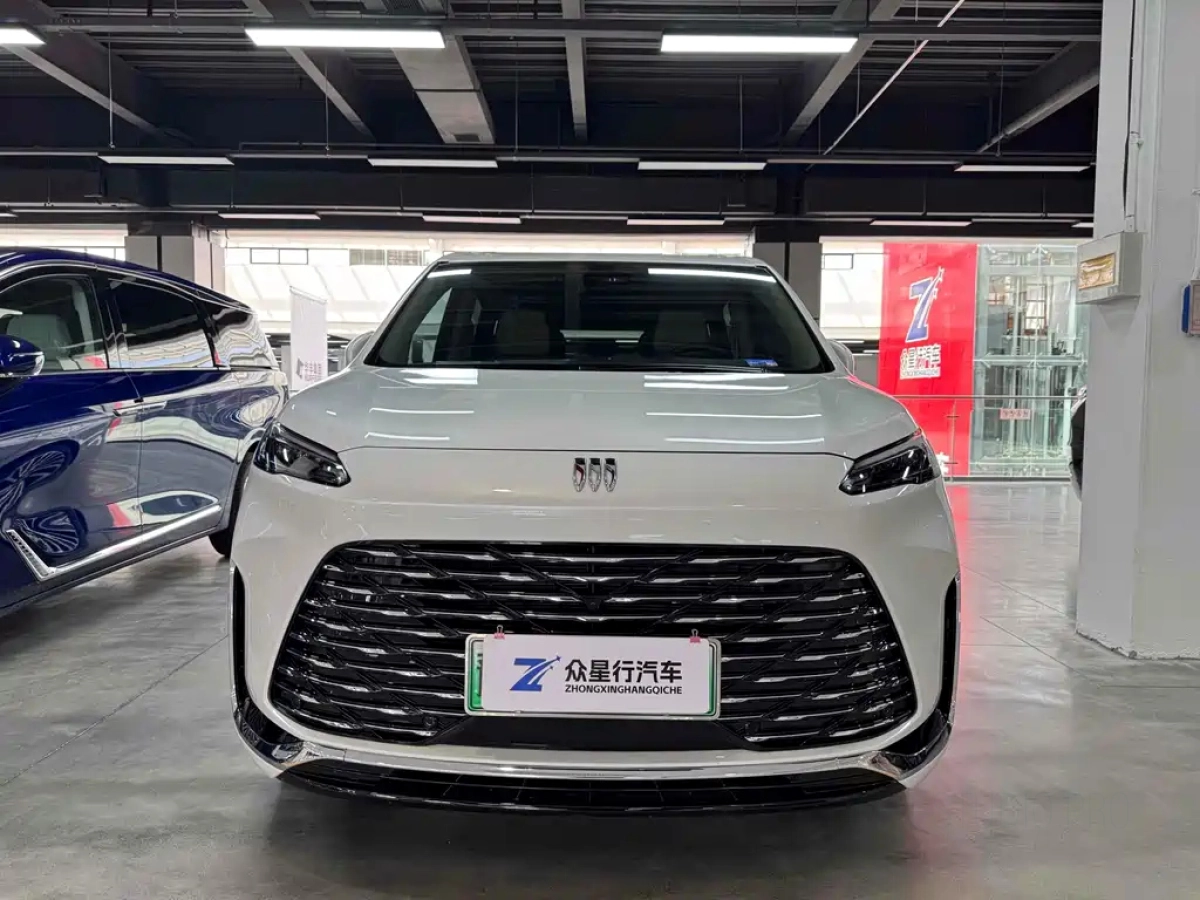 BUICK GL8 NEW ENERGY