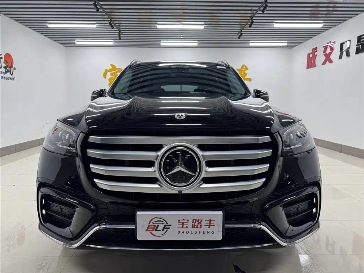 MERCEDES BENZ GLS