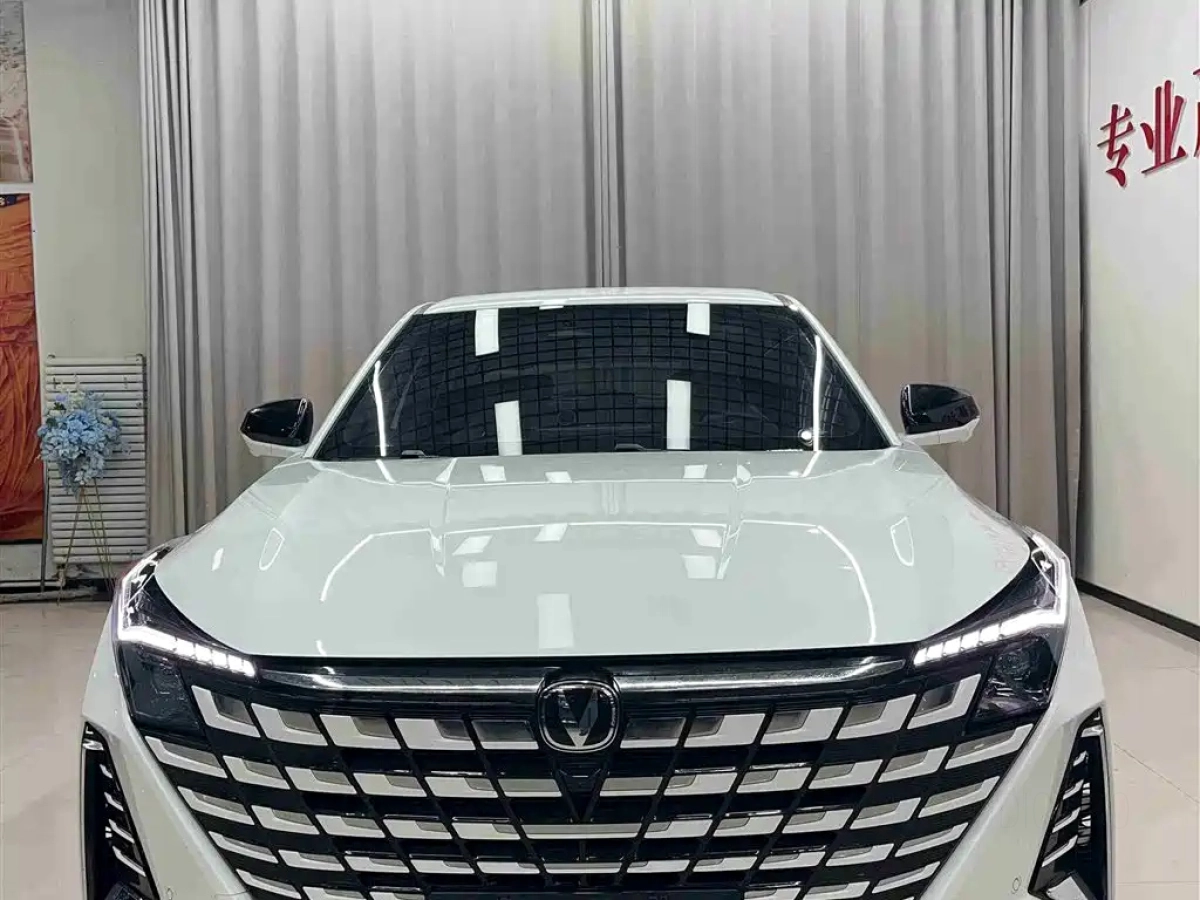 CHANGAN UNI-Z NEW ENERGY