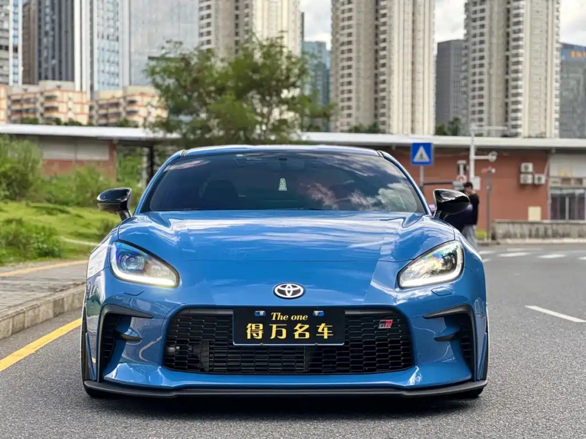 TOYOTA 86