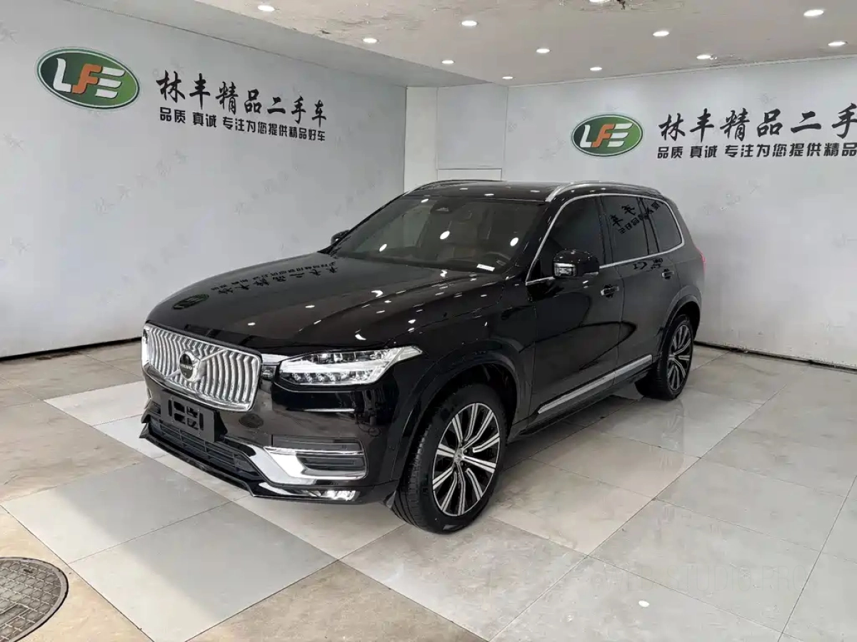 VOLVO XC90  2023