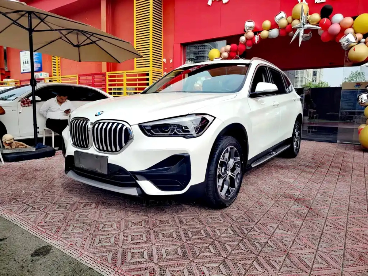 BMW X1  2022