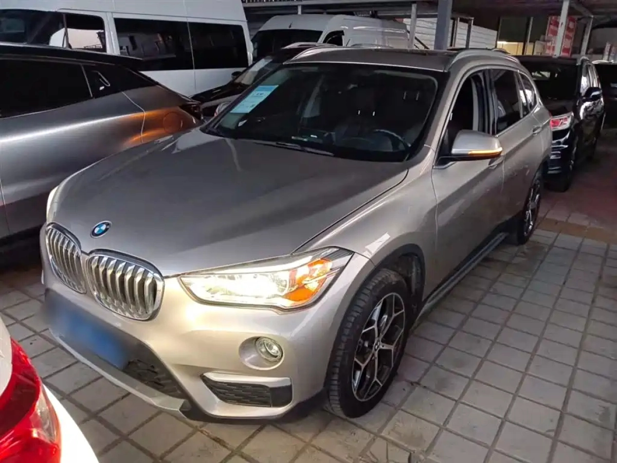 BMW X1  2019