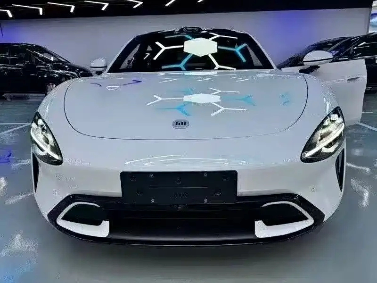 XIAOMI AUTO SU7